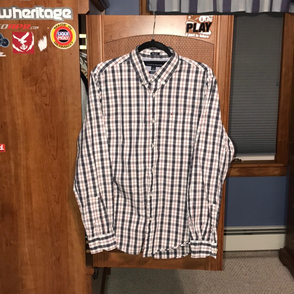 Tommy Hilfiger button down